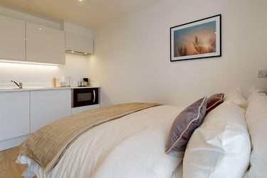 1 bed studio, 132-134 London Road, Basford, Newcastle under Lyme, ST51LZ - Image 3